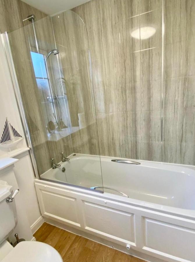 Wellingtonia Court Apartment Инвернесс Экстерьер фото